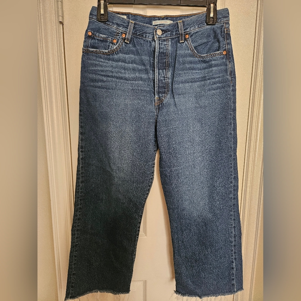 Levis Ribcage Straight Ankle Woman's Raw Edge Jeans Super High Rise 32x27